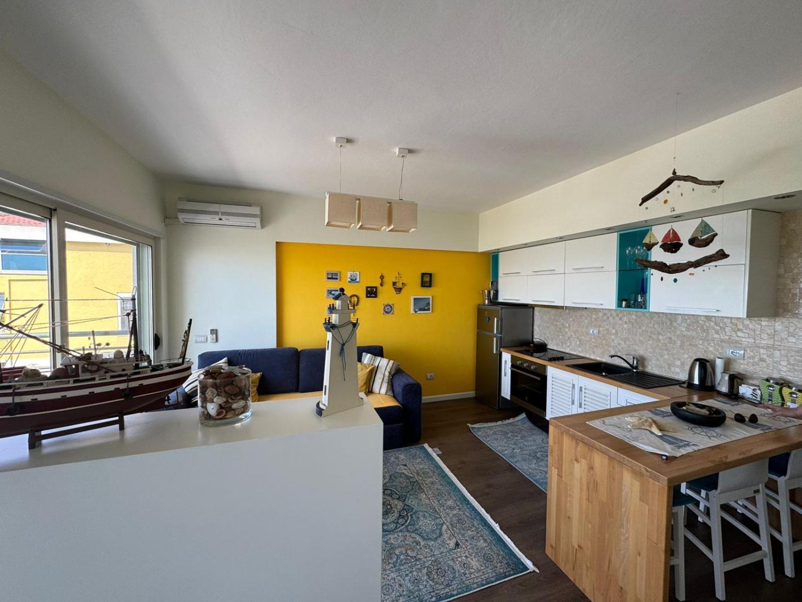 Apartment By Comfort *